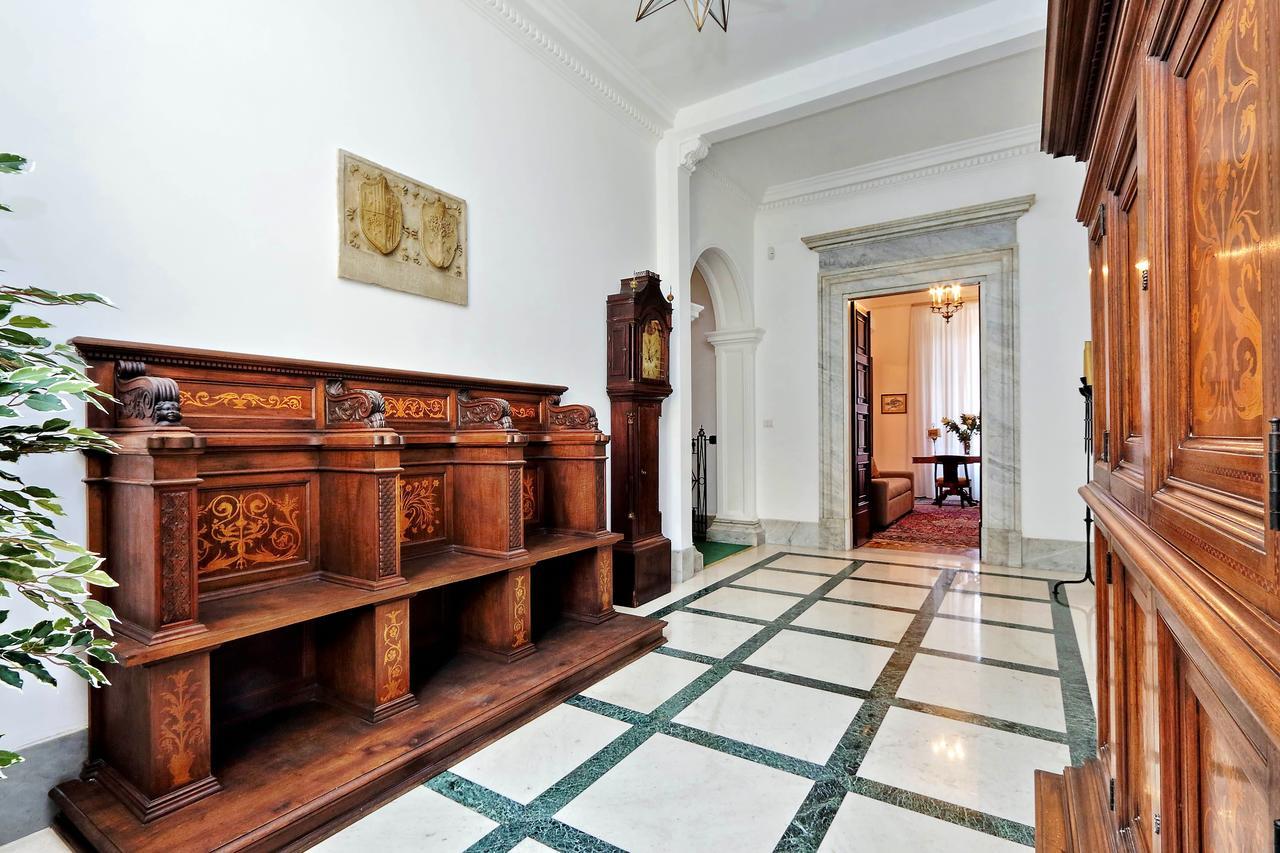 Prestigious Apartment Via Veneto Rome Exterior photo
